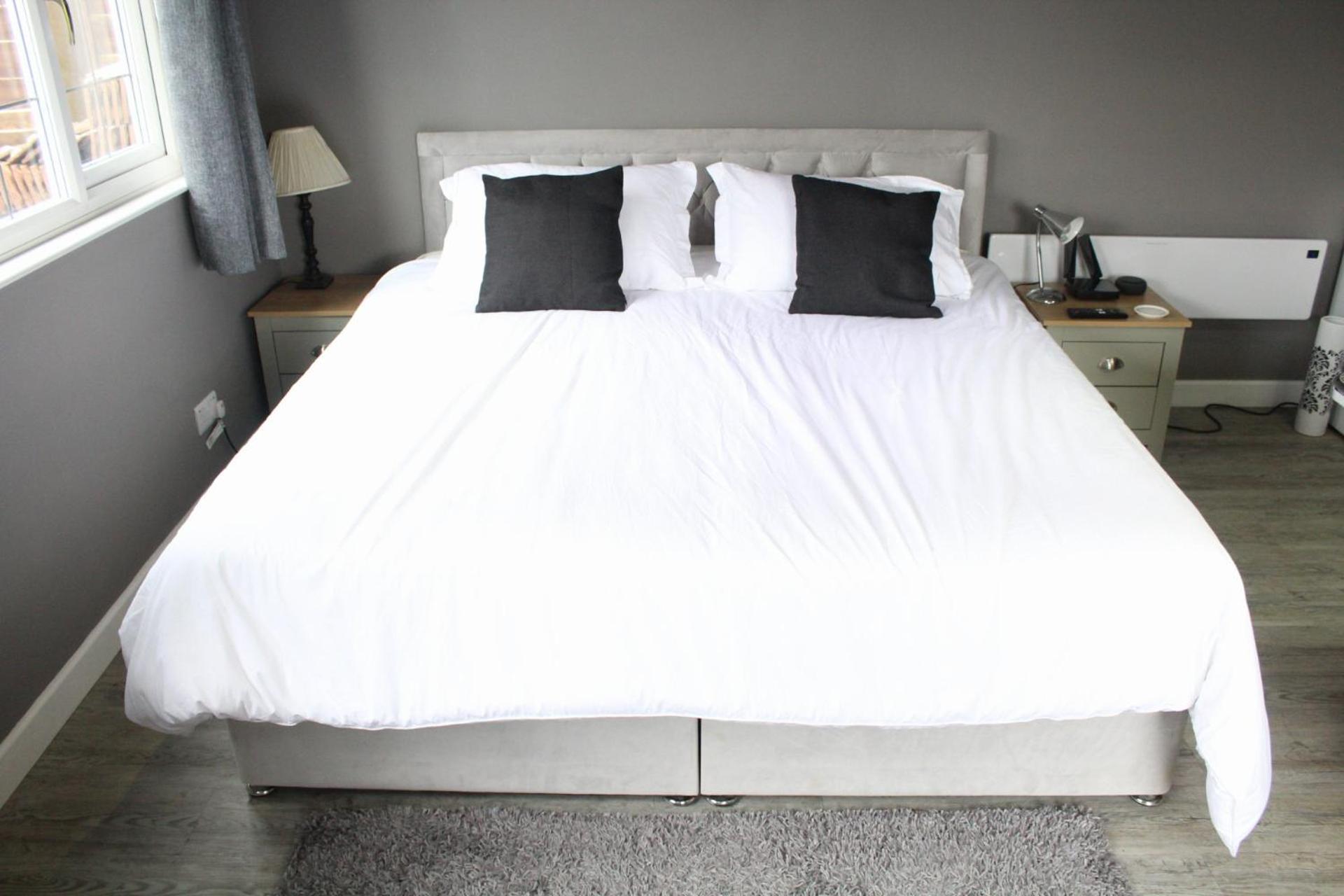 Westleigh House Bed & Breakfast Fishbourne  ภายนอก รูปภาพ