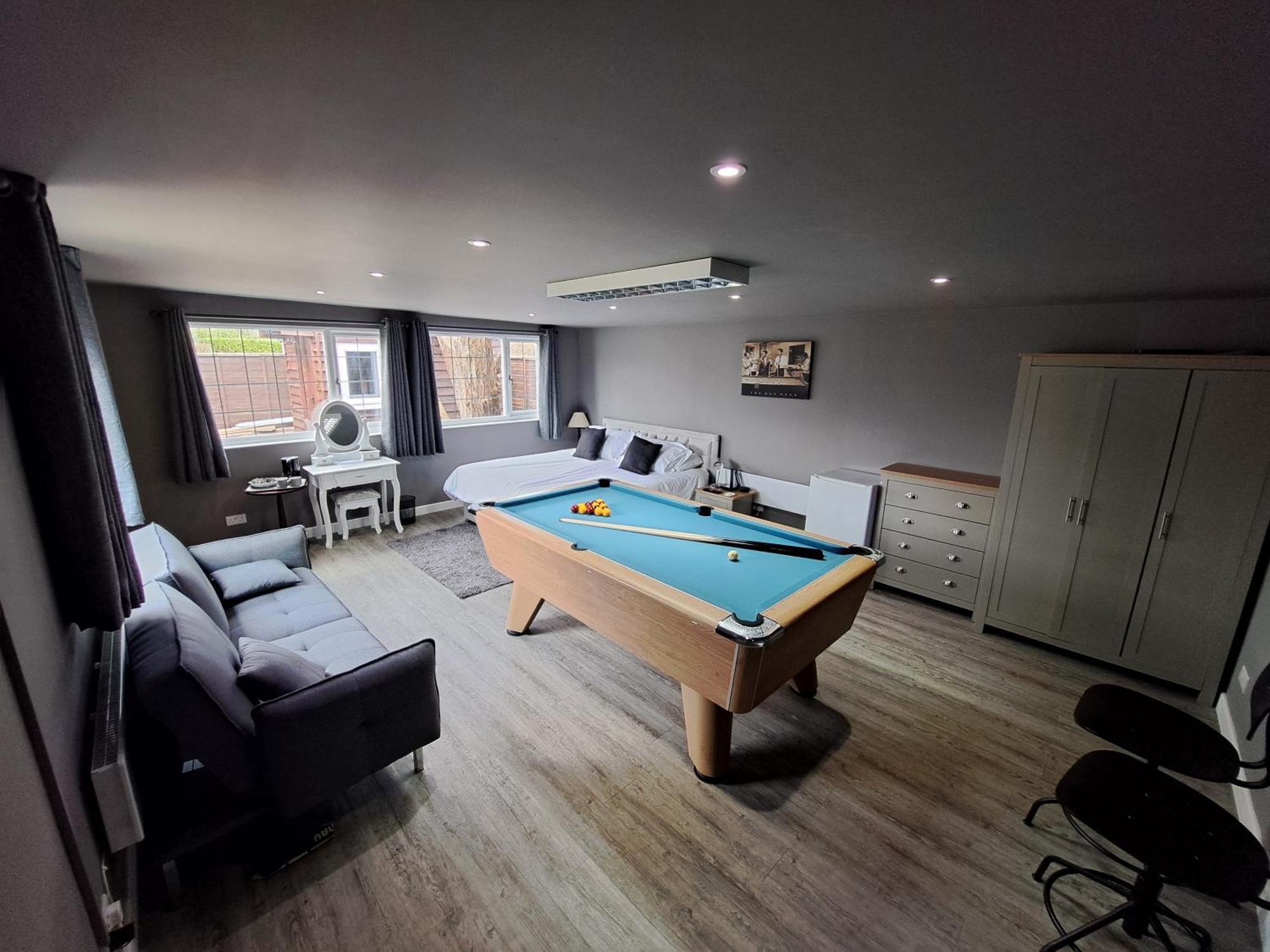 Westleigh House Bed & Breakfast Fishbourne  ภายนอก รูปภาพ